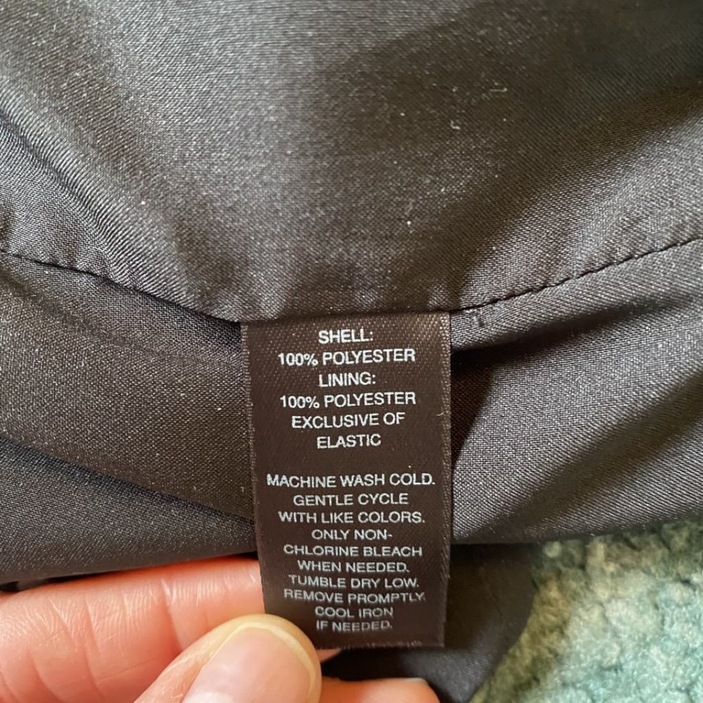 White House Black Market skirt - Picture 4 of 4